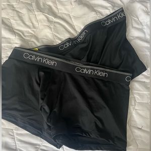2 black Calvin Klein boxerbriefs size large